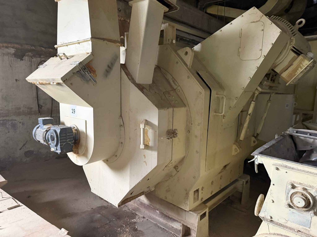 Гранулятор (прес) для пресування пелет, комбікорму Munch RMR-800